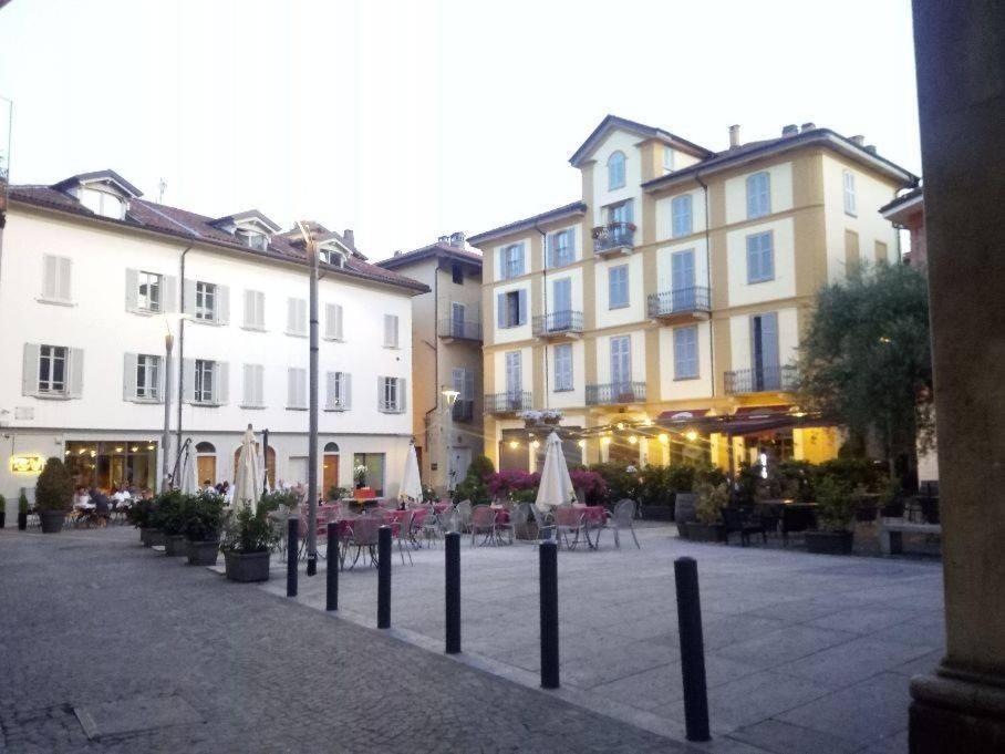 Piazza San Rocco Suite Art Verbania Exteriör bild