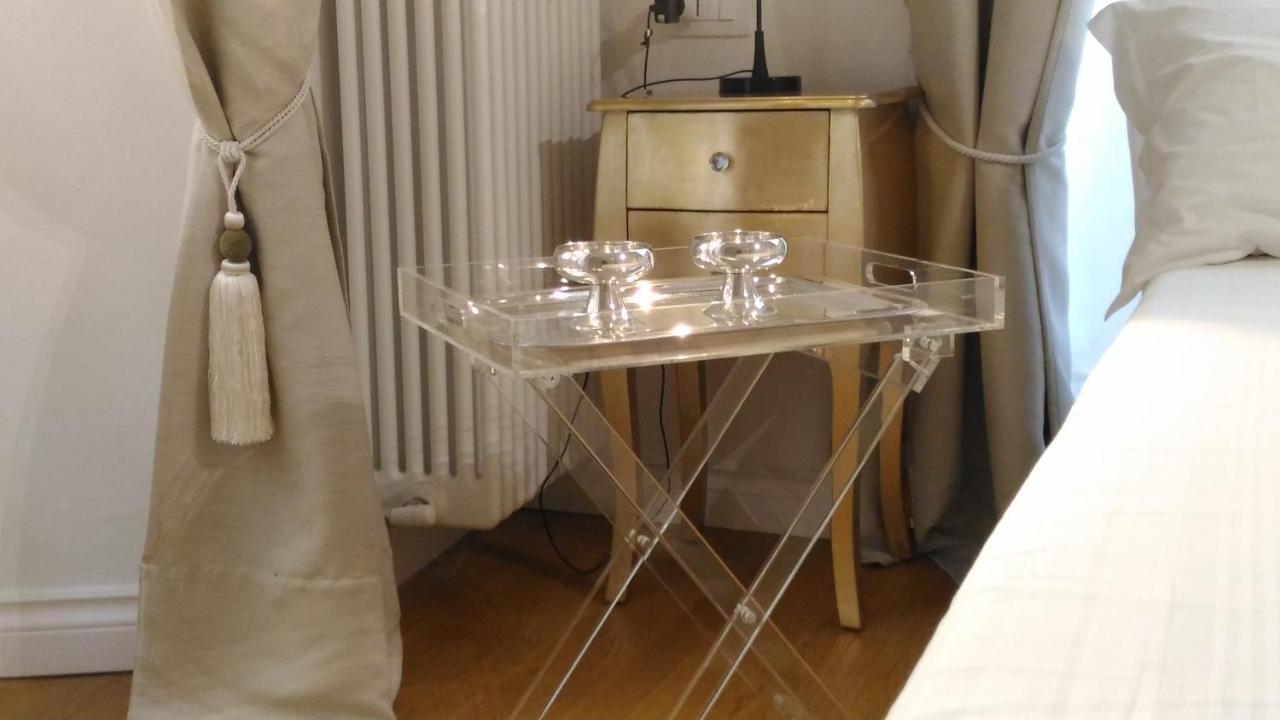 Piazza San Rocco Suite Art Verbania Exteriör bild