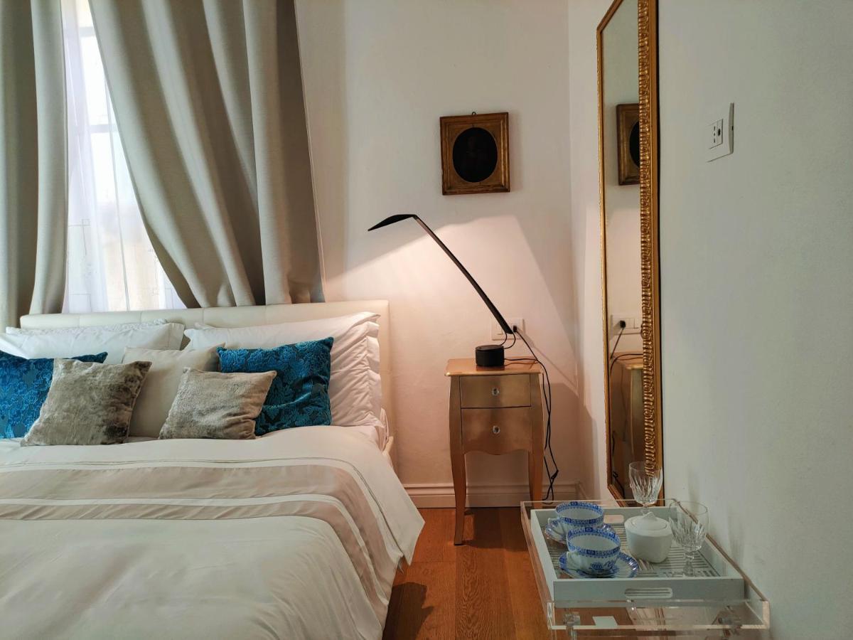 Piazza San Rocco Suite Art Verbania Exteriör bild
